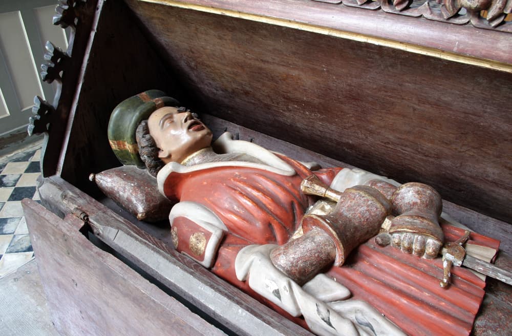 Das Grab, das keines ist, wird restauriert