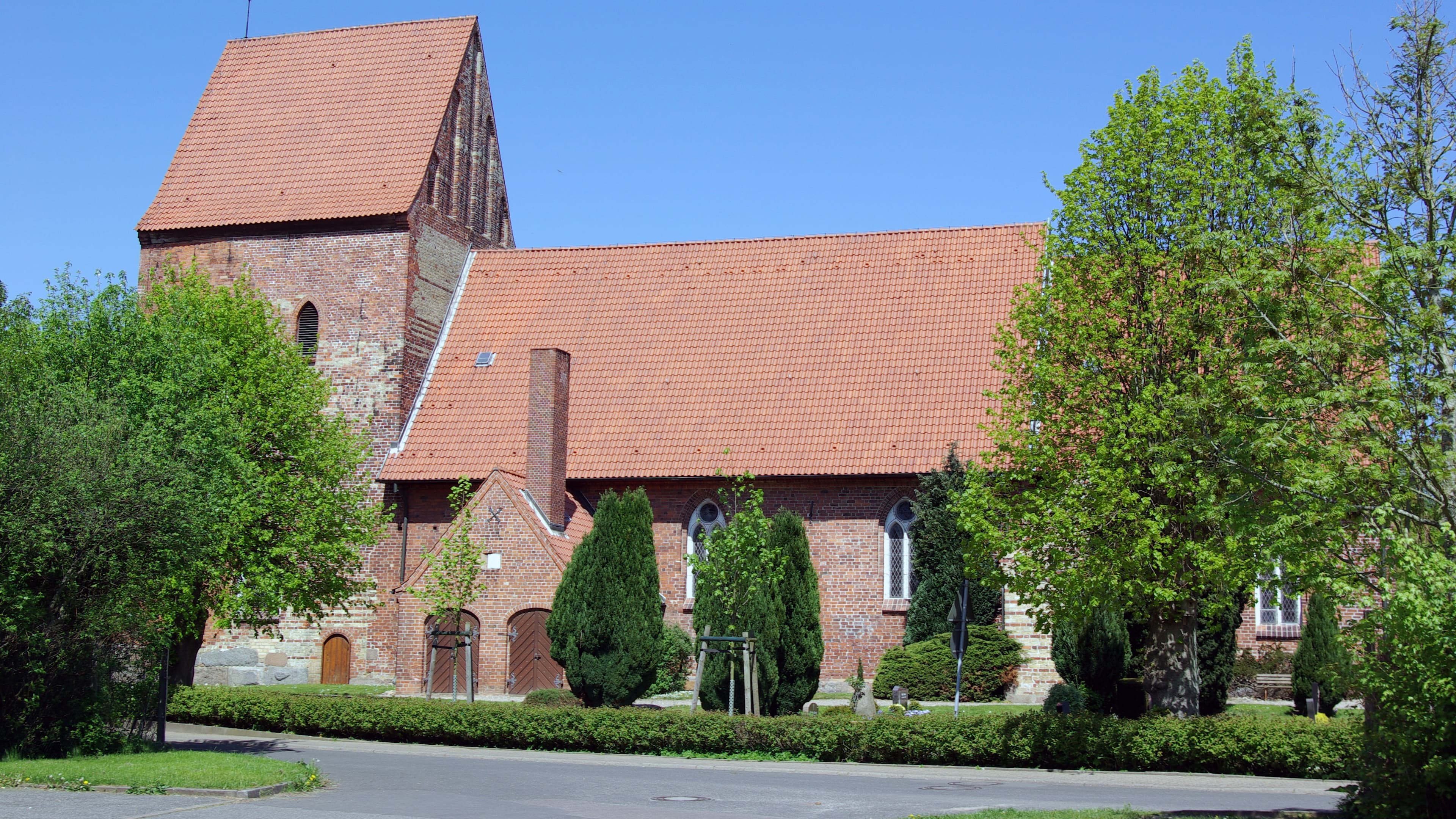 Zuschuss für Sanierung der Kirche in Karby