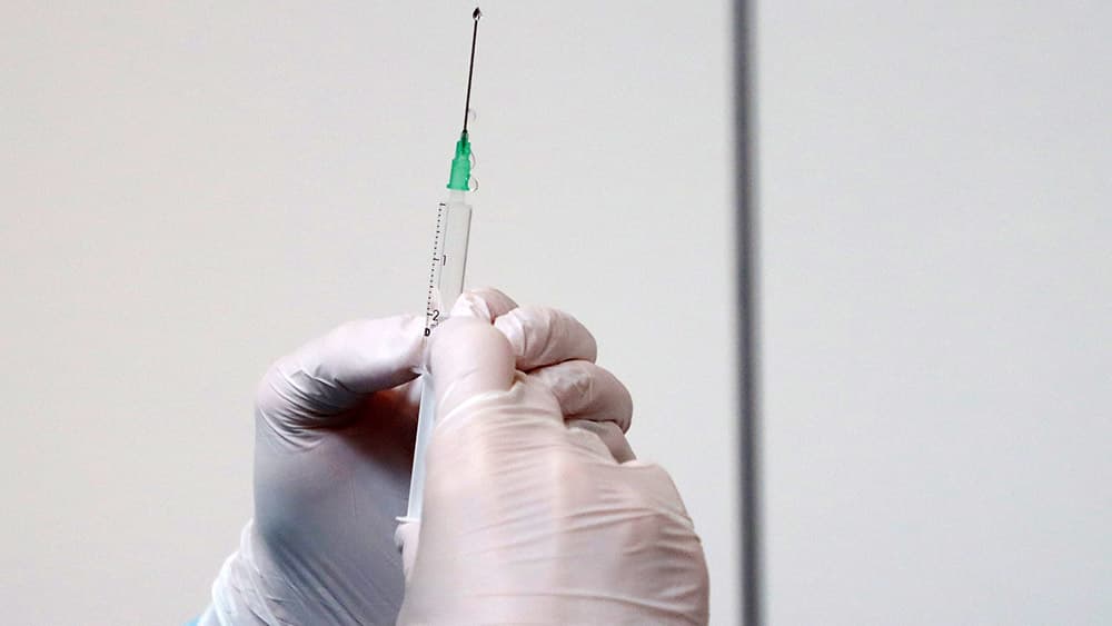 Superintendent wird zum Impf-Helfer