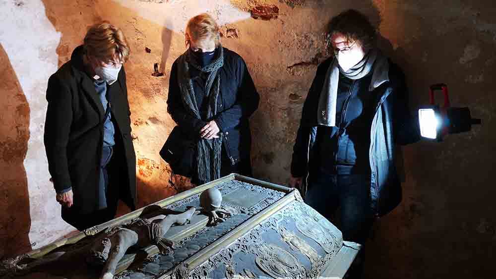 Mit viel Prunk ins Jenseits