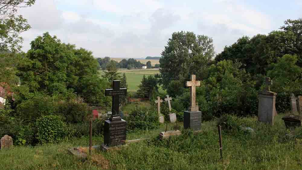 Friedhöfe setzen auf kleinere Anlagen