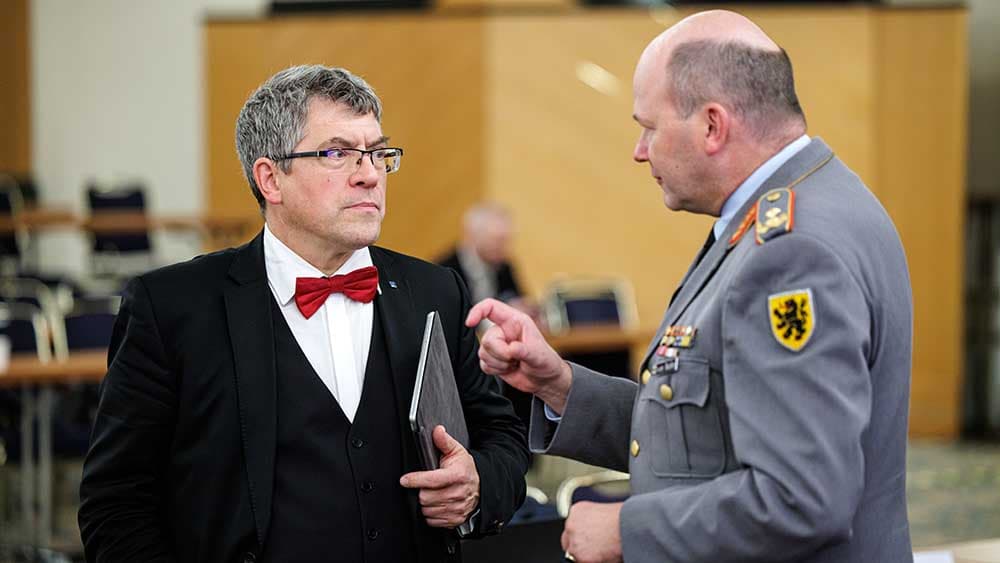 Evangelische Friedensethik soll auf den Prüfstand