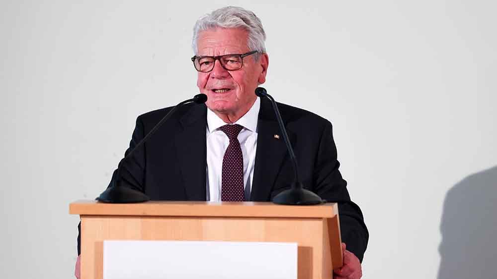 Joachim Gauck ruft beim Taizé-Treffen zu Engagement auf