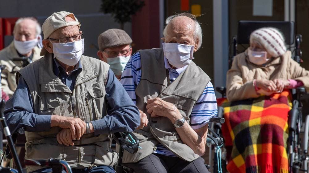 Seniorenverband fordert Ende von Maskenpflicht in Pflegeheimen