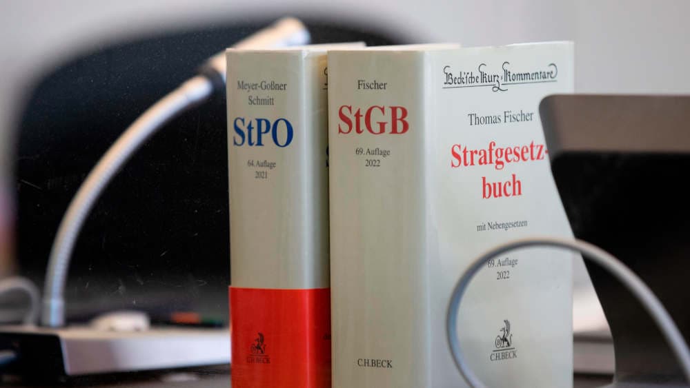 Koalition prüft Kinderpornografie-Strafen