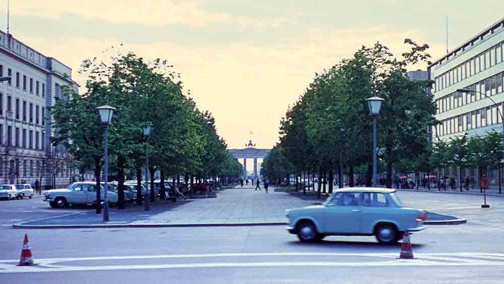 Historikerin Hoyer: Der Osten kommt in den Medien zu selten vor