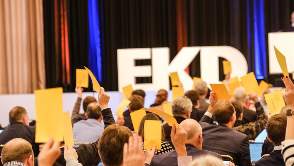 Politologe: Machtbewusstsein passt nicht in kirchliches Selbstbild