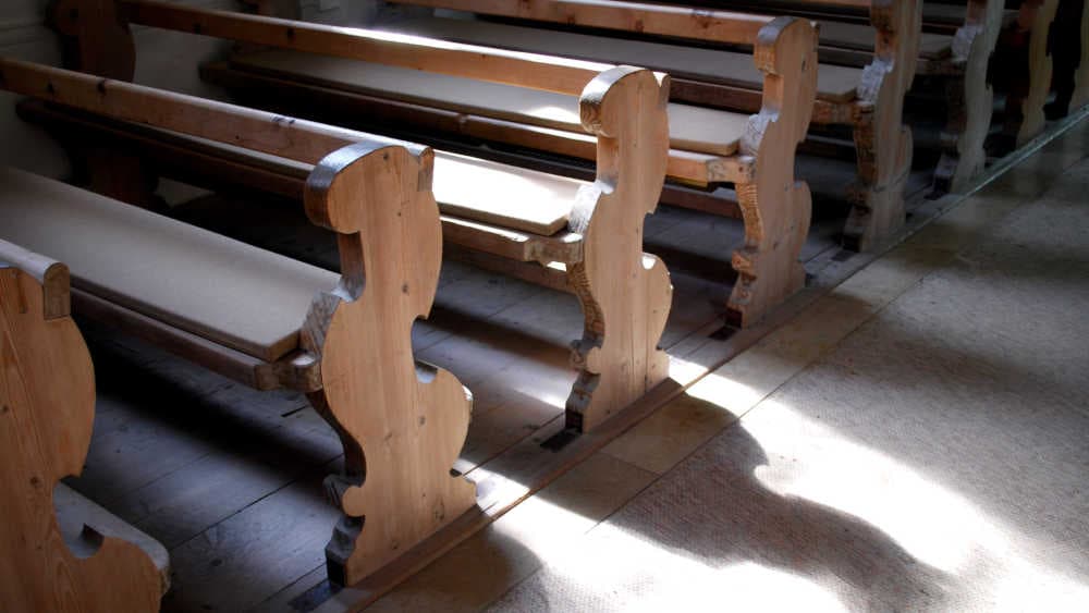 Rechtsextremismus: Experte fordert mehr Selbstkritik der Kirchen