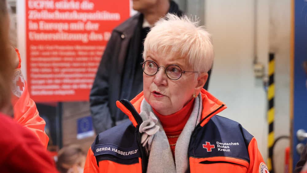 DRK-Präsidentin fordert bessere Bezahlung für Freiwillige
