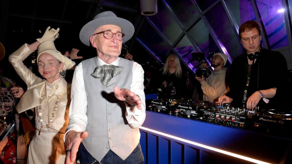 Berliner Party-Legende plant “Urnen-WG” nach seinem Tod