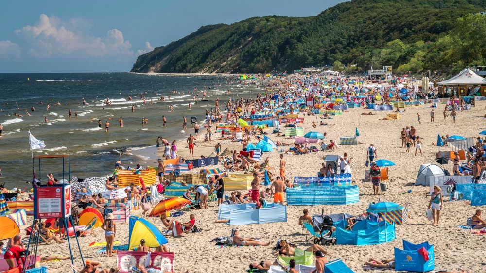 Flugreisen fast auf Vor-Corona-Niveau: Wie geht’s nachhaltig?