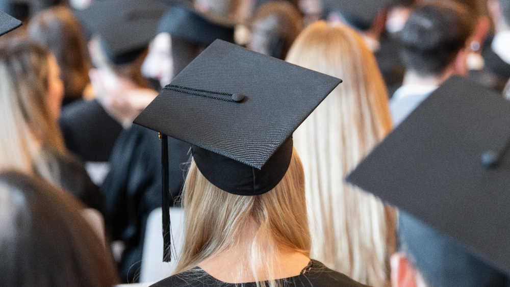 Weniger wollen Doktortitel: Promovierenden-Zahl leicht gesunken