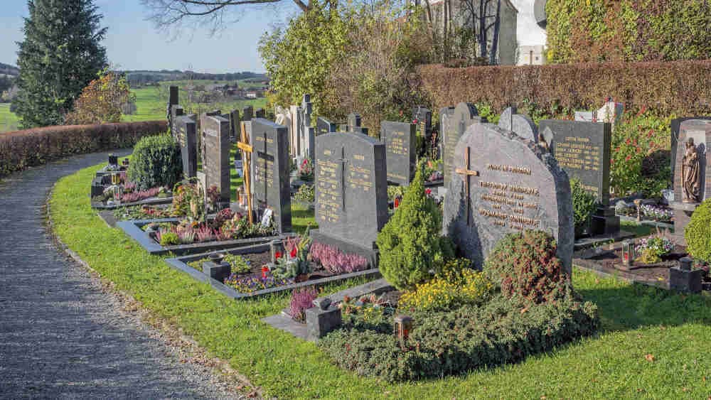 Bestatter: Friedhöfe müssen sich verändern