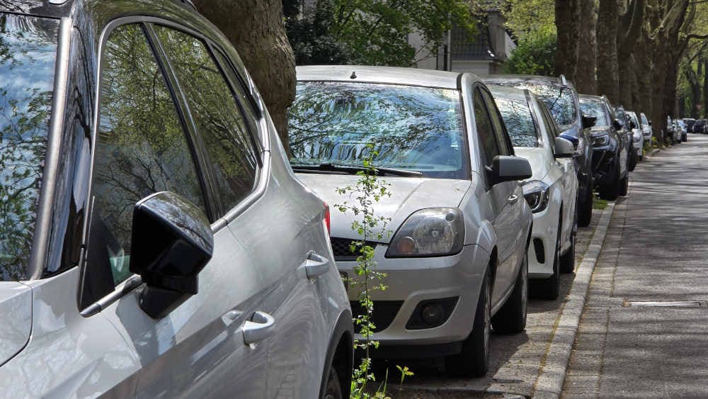 Umwelthilfe fordert höhere Parkgebühren