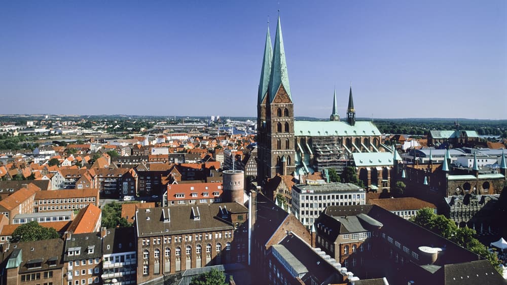 Lübecker Kalender unterstützt Kirchtürme