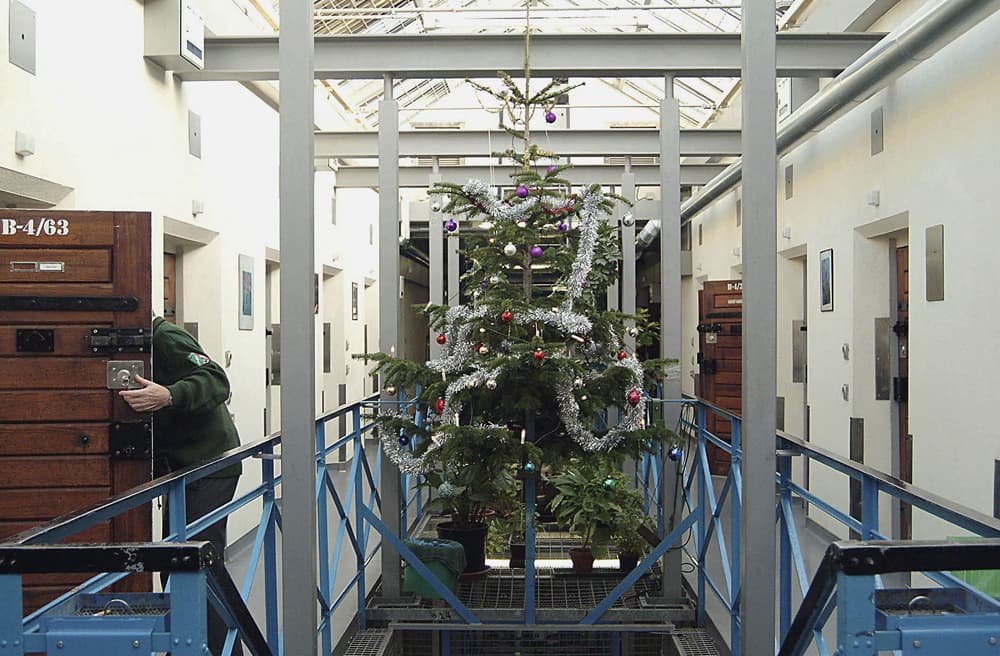 Schwarzes Kreuz bittet um Geschenke für Menschen in Haft