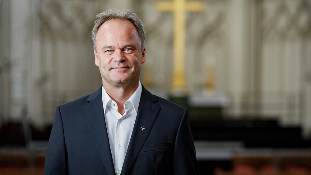 Bischof Jeremias wirbt für Austausch zwischen Kunst und Kirche