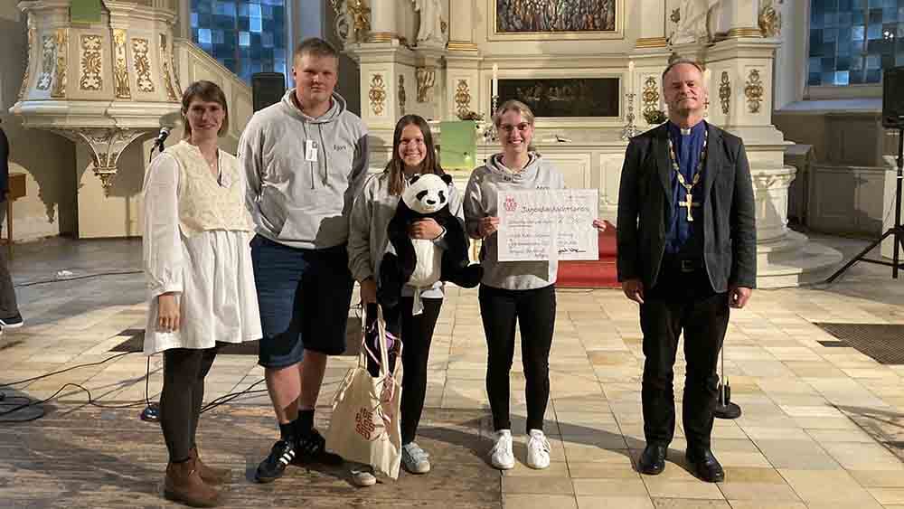 Jugendliche aus Schleswig-Holstein bekommen Andachtspreis