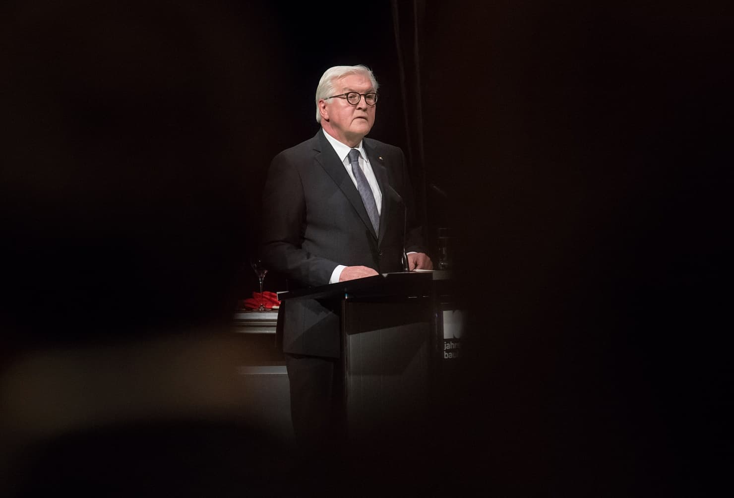 Steinmeier spricht sich für Regulierung sozialer Netzwerke aus