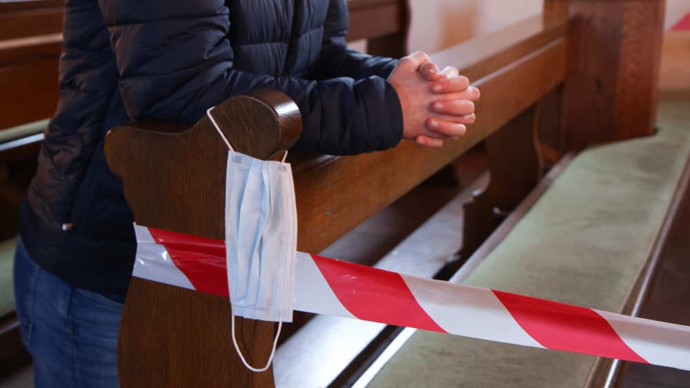 Evangelische Kirche sieht Corona-Politik in Teilen kritisch