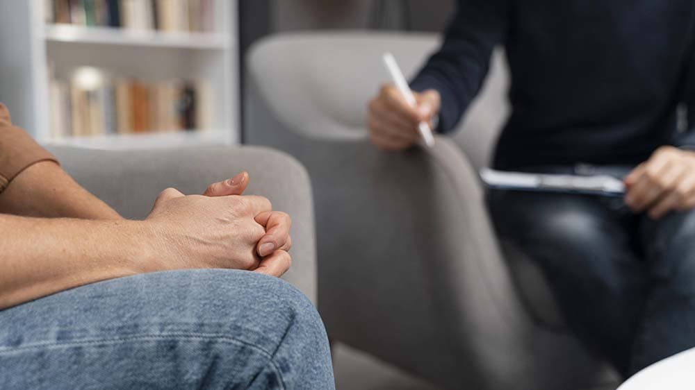 Expertin: Suche nach Therapieplatz belastet viele zusätzlich