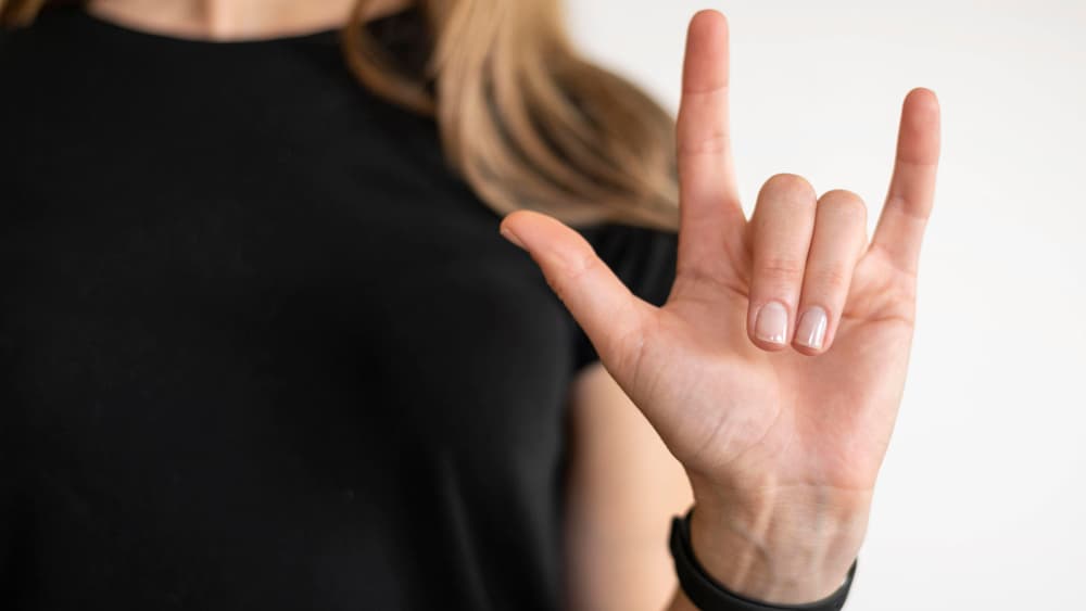 Wie Berlin gehörlosen Geflüchteten aus der Ukraine hilft