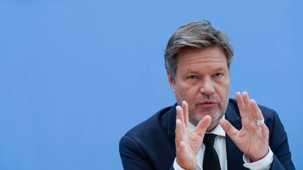 Wahlkampf: Habeck lehnt Fernsehduell mit Weidel ab