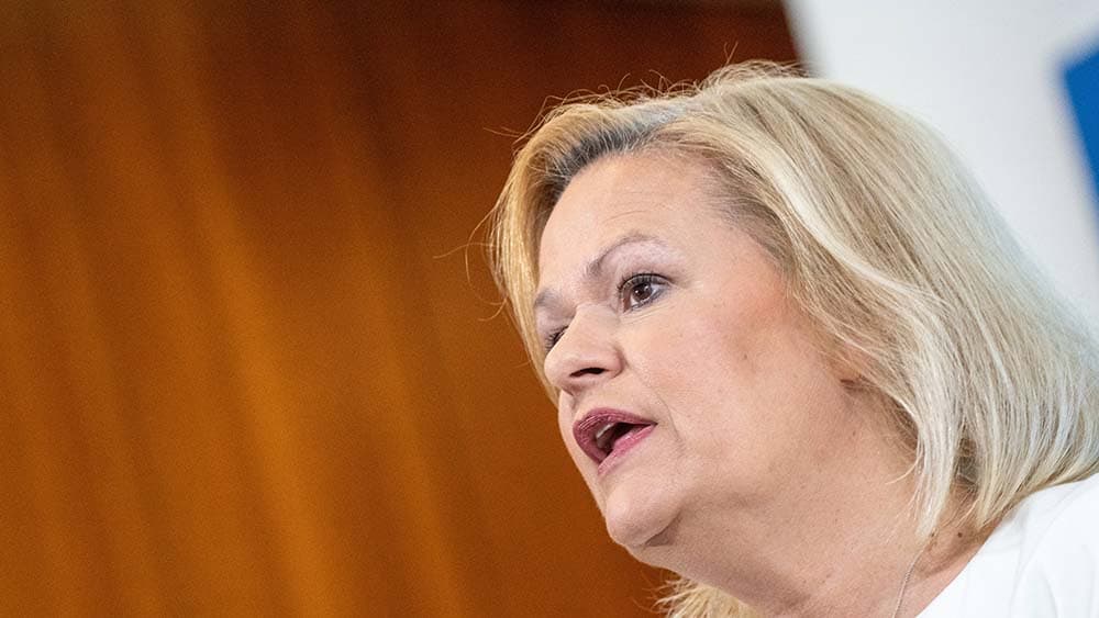 Regierung will Arbeitsverbote für Geflüchtete lockern