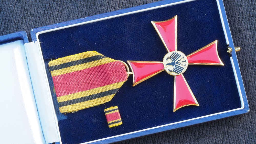 Medizinethikerin Buyx und Trainer Klopp erhalten Verdienstorden