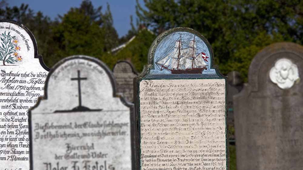 Bischöfin Fehrs ruft zum Erhalt der Friedhofskultur auf
