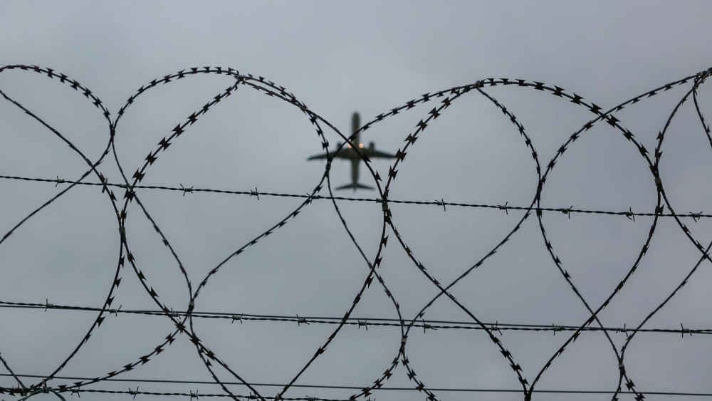 Zeitung: Zahl der Abschiebungen hat 2024 deutlich zugenommen