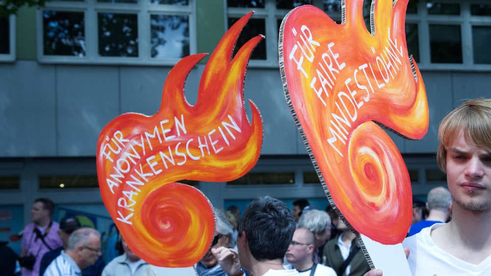 Dauerhafte Notlösung “Anonymer Krankenschein”