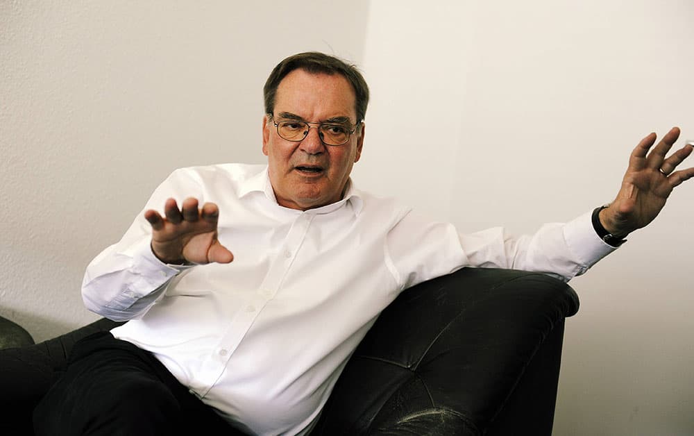 Kreditfinanzierung statt Feiertagsstreichung für gerechte Zukunft