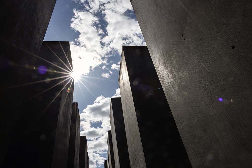 Holocaust-Mahnmal wird 20 Jahre alt: Gedenken, das bewegt