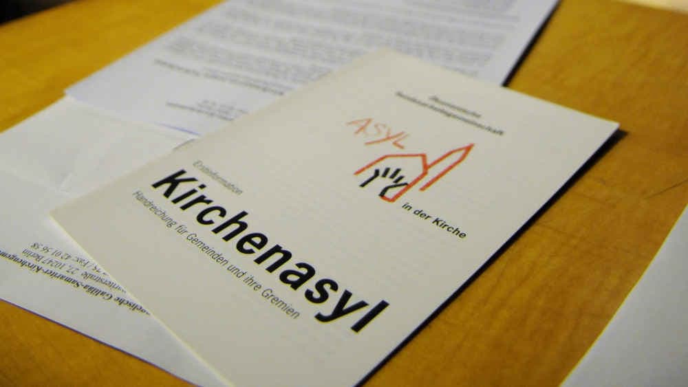 Weniger Geld und wachsende Kritik: Kirchenasyl unter Druck