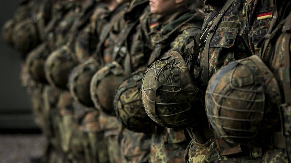 Mehr als 5.500 Bundeswehrbesuche an Schulen