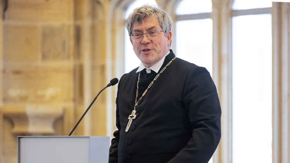 Landesbischof Kramer lädt Papst Leo in Luthers Heimat ein