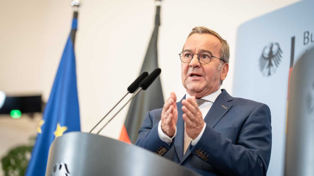 Pistorius will in Friedenszeiten ohne Wehrpflicht auskommen