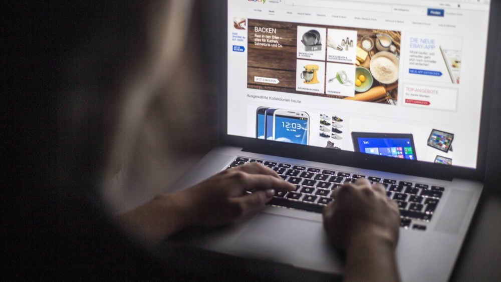 Schuldnerberater oft mit Onlineshopping befasst