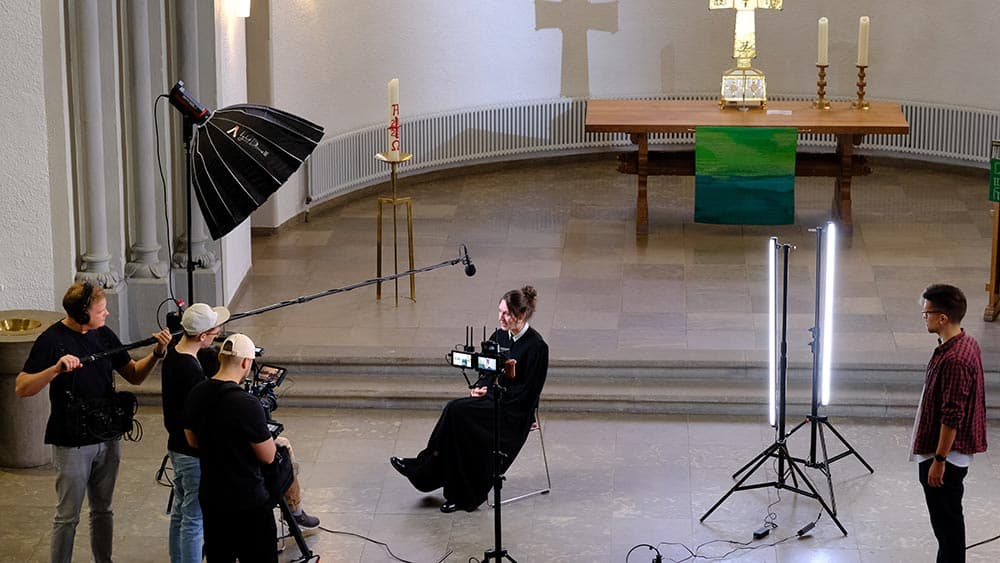 Mit Humor für kirchliche Berufe