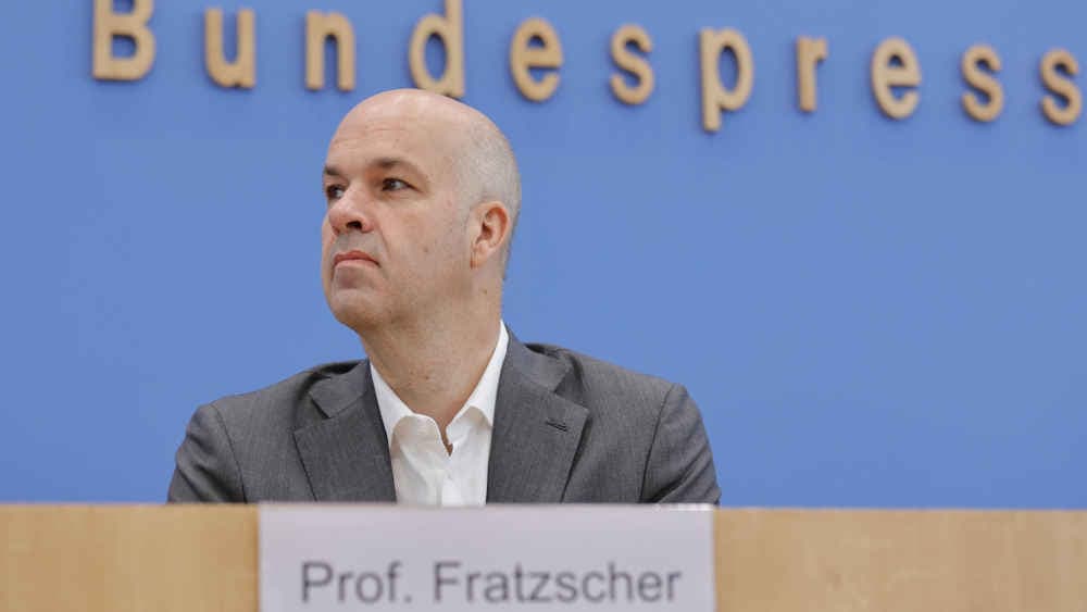 DIW-Chef begrüßt schnellere Arbeitserlaubnis für Asylbewerber