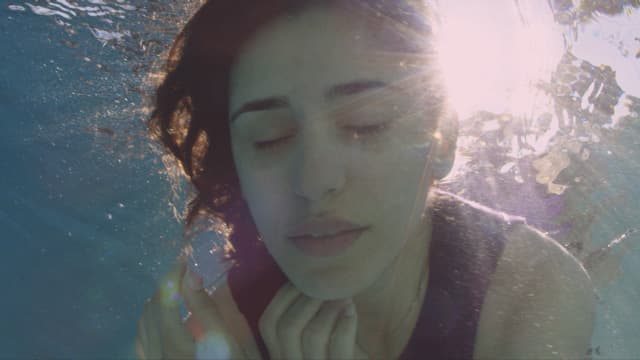 “Born in Evin” – ZDF-Doku über iranisches Trauma