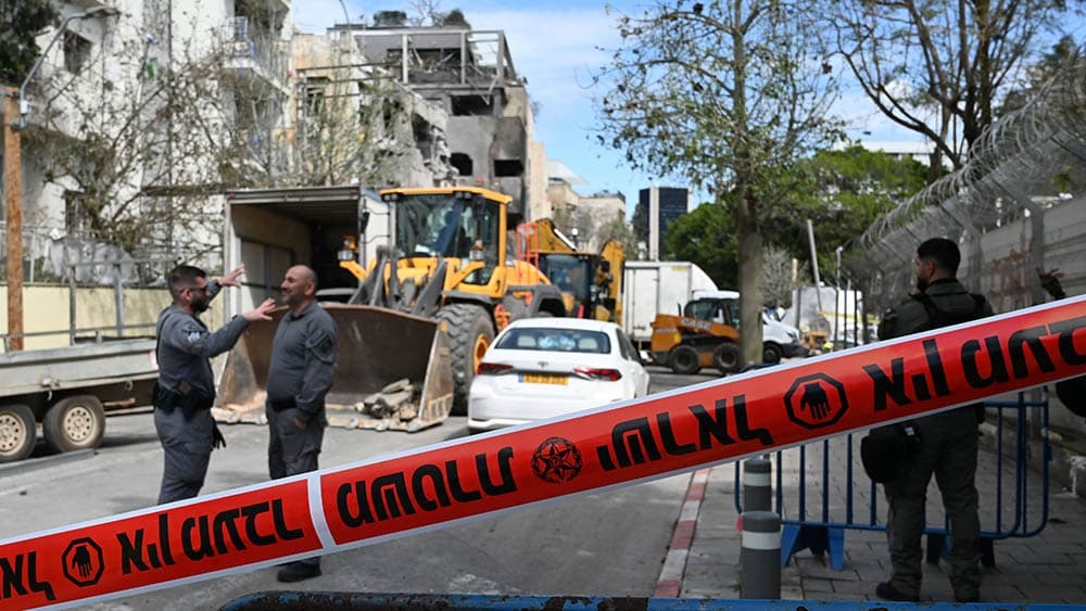 Krieg in Nahost: Fackel ans Pulverfass gelegt